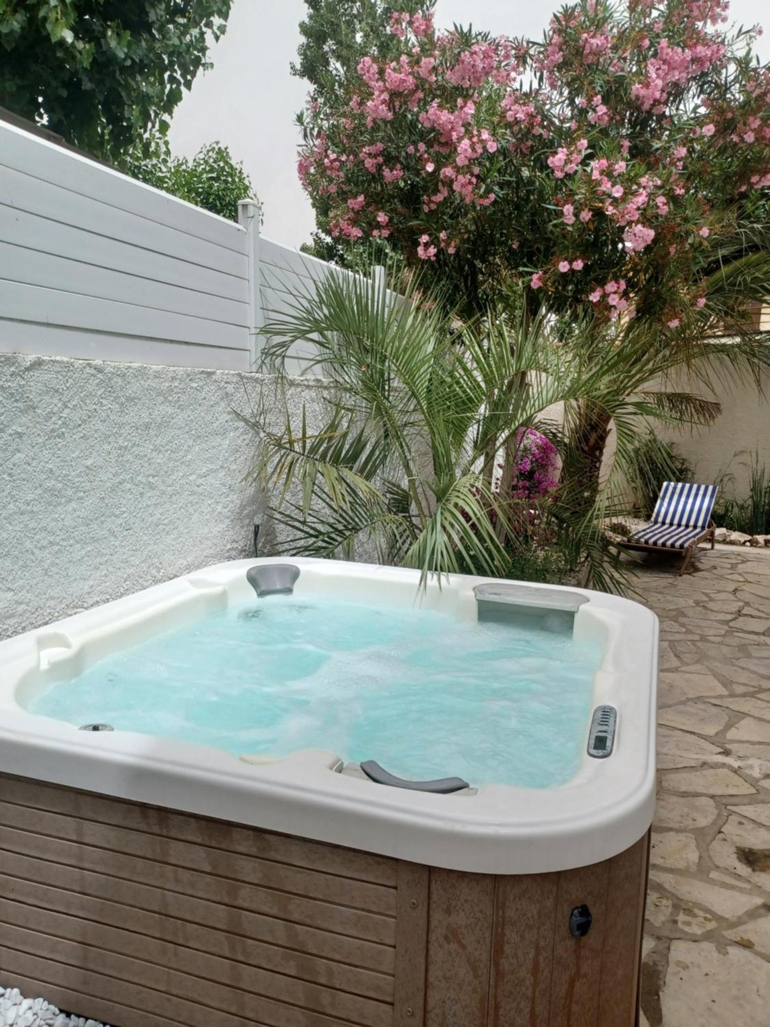 Appartement Avec Jardin Et Spa Valras-Plage Exterior photo